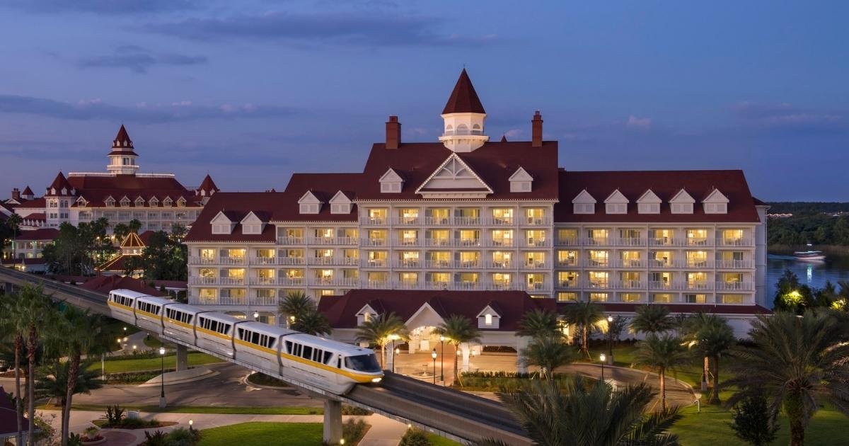 Complete Guide to Disney Hotels on the Monorail (Includes map!)