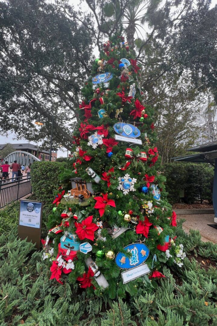 The Ultimate Disney World Christmas Guide for 2024 • The Park Pixie